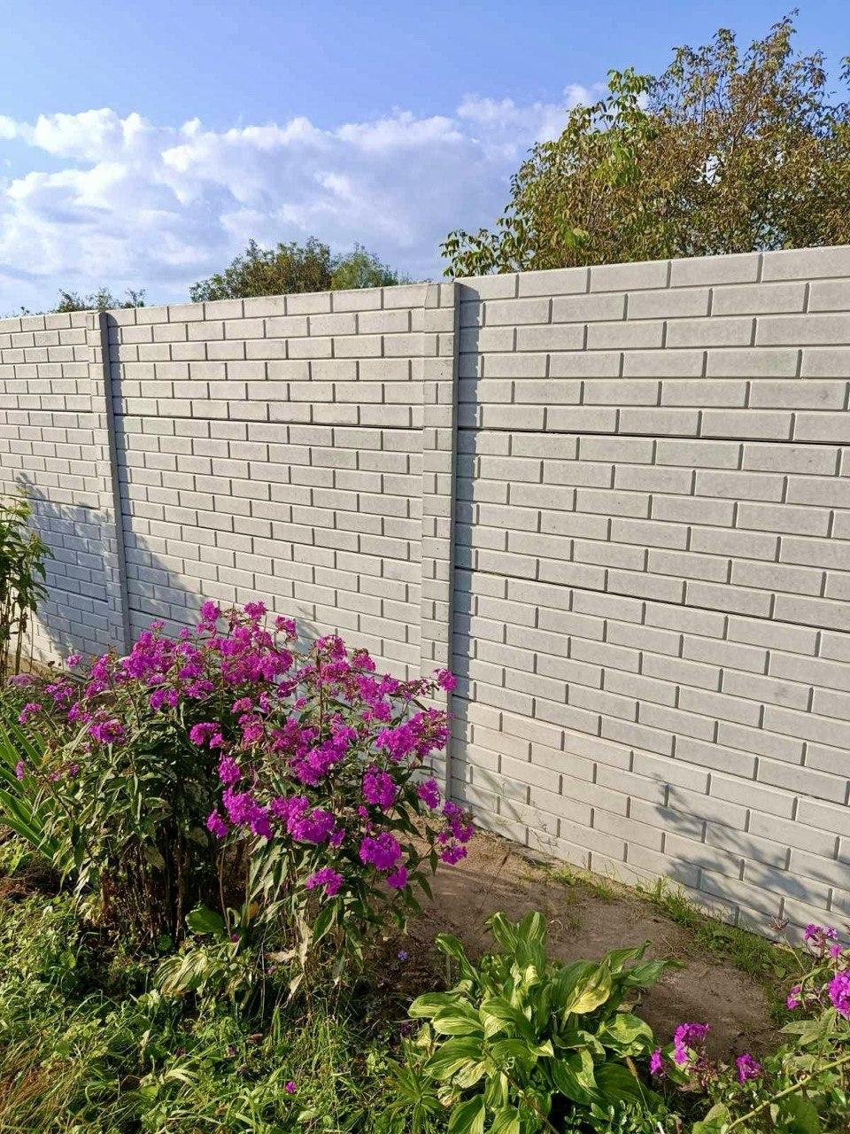 Железобетонный забор глянцевый "Гладкий кирпичик"