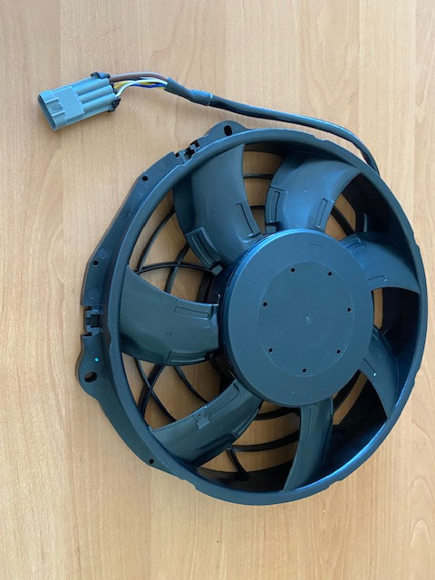 Вентилятор осевой безщеточный, 24В (11122717В аналог)