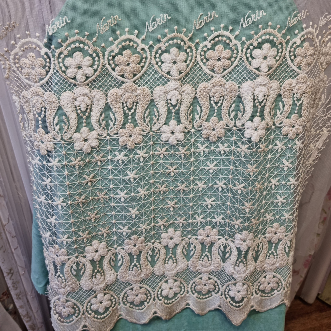 Тюль сетка с вышивкой