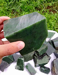 Камни для бани Нефрит колото-пиленный, 10 кг ведро