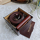 АКЦИЯ! Подарочный бокс: ремень 3,5 см классика + ключница (коричневый цвет), фото 3