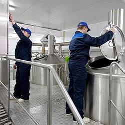 Средство моющее жидкое гелеобразное «КлинТон»: универсальный концентрат для профессиональной очистки и гигиены