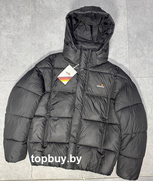 Куртка стеганная, черного цвета, с логотипом "Ellesse.