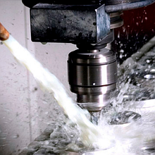 Смазочно-охлаждающая жидкость IU5518BF