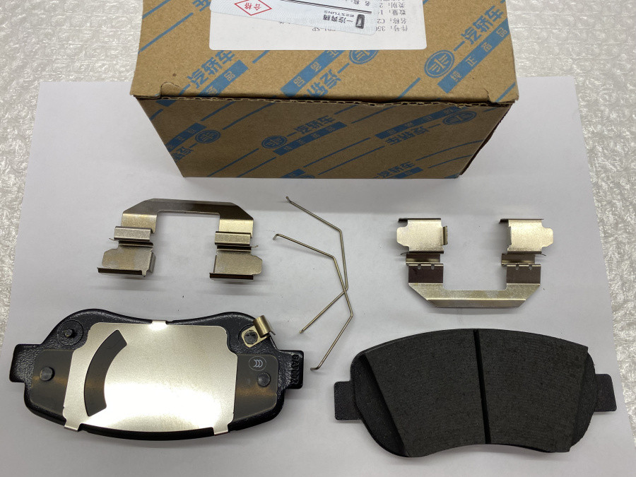 КОЛОДКИ ТОРМОЗНЫЕ ПЕРЕДНЕГО ЛЕВОГО КОЛЕСА FAW T77 FAW 3501045BK01C01SP