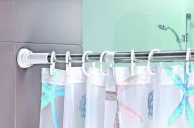 Шторки и карнизы для ванной комнаты