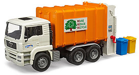 Игрушка Мусоровоз MAN TGA с задней загрузкой Bruder 02772