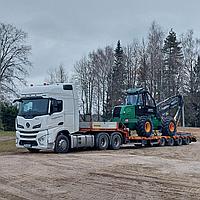 Трал для перевозки харвестера