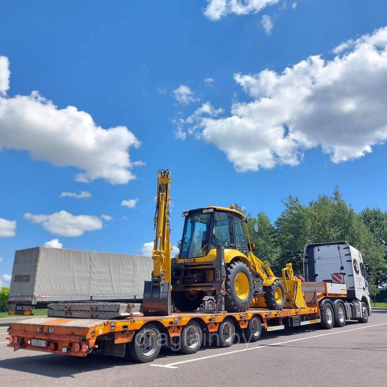 Трал для перевозки строительной техники