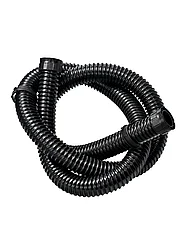 Шланг от шлифовальной машины "Жираф" к мешку для сбора пыли.