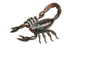 Робот-скорпион на радиоуправлении 9992