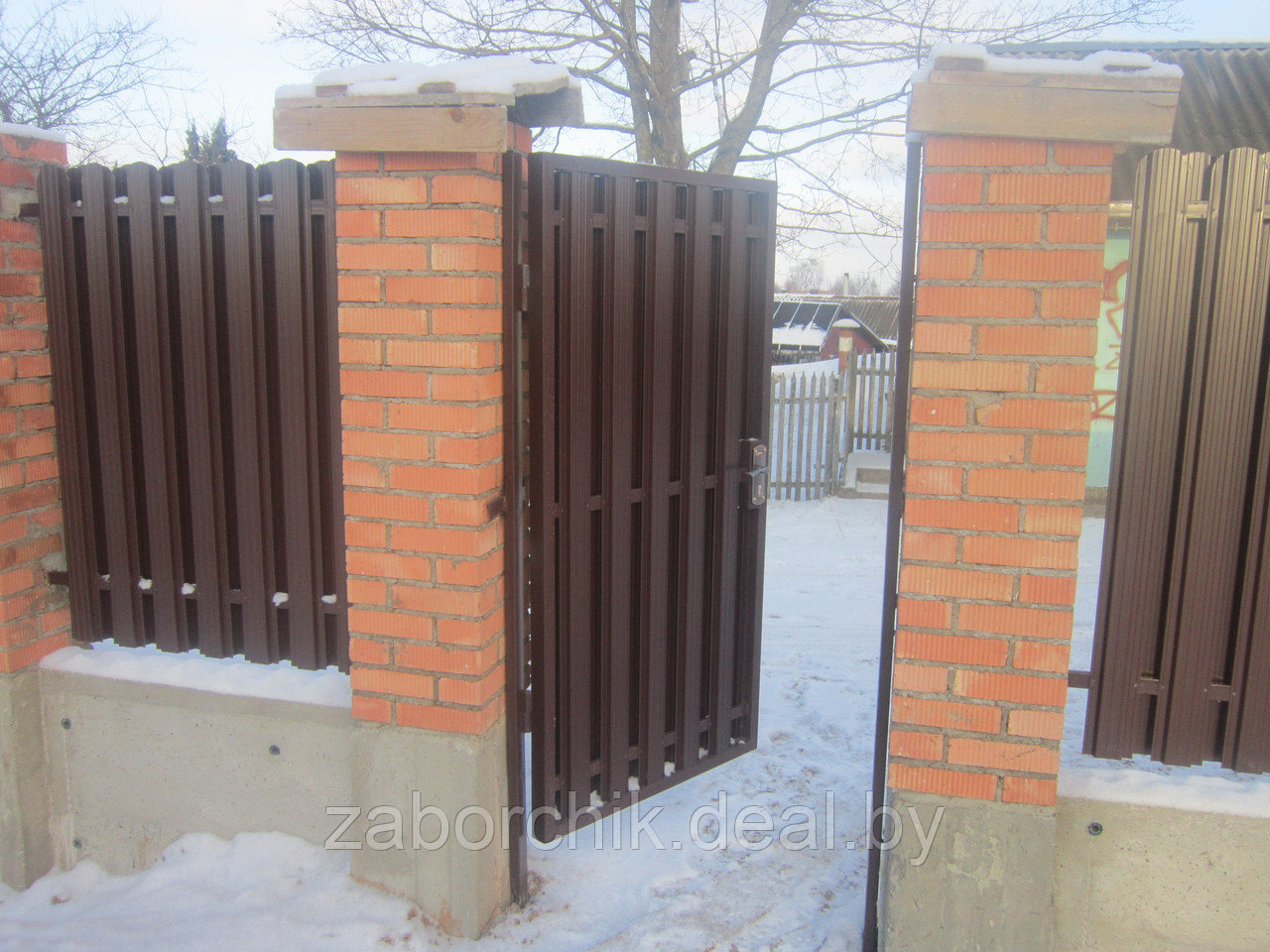Забор из металлического штакетника под ключ - фото 3 - id-p35936256