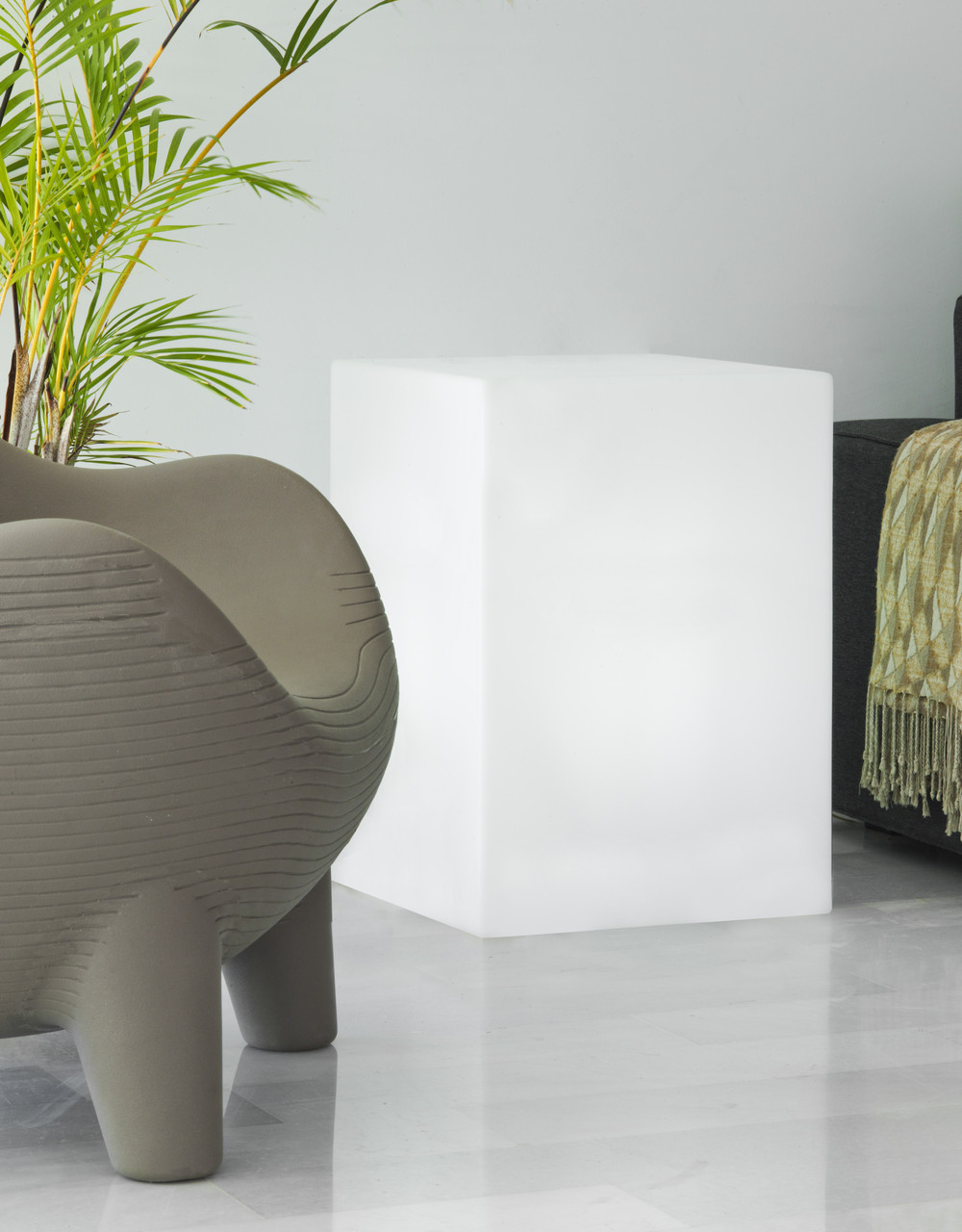 3190 CUBY 53 Кабельный стол с подсветкой, белый Zuma Line