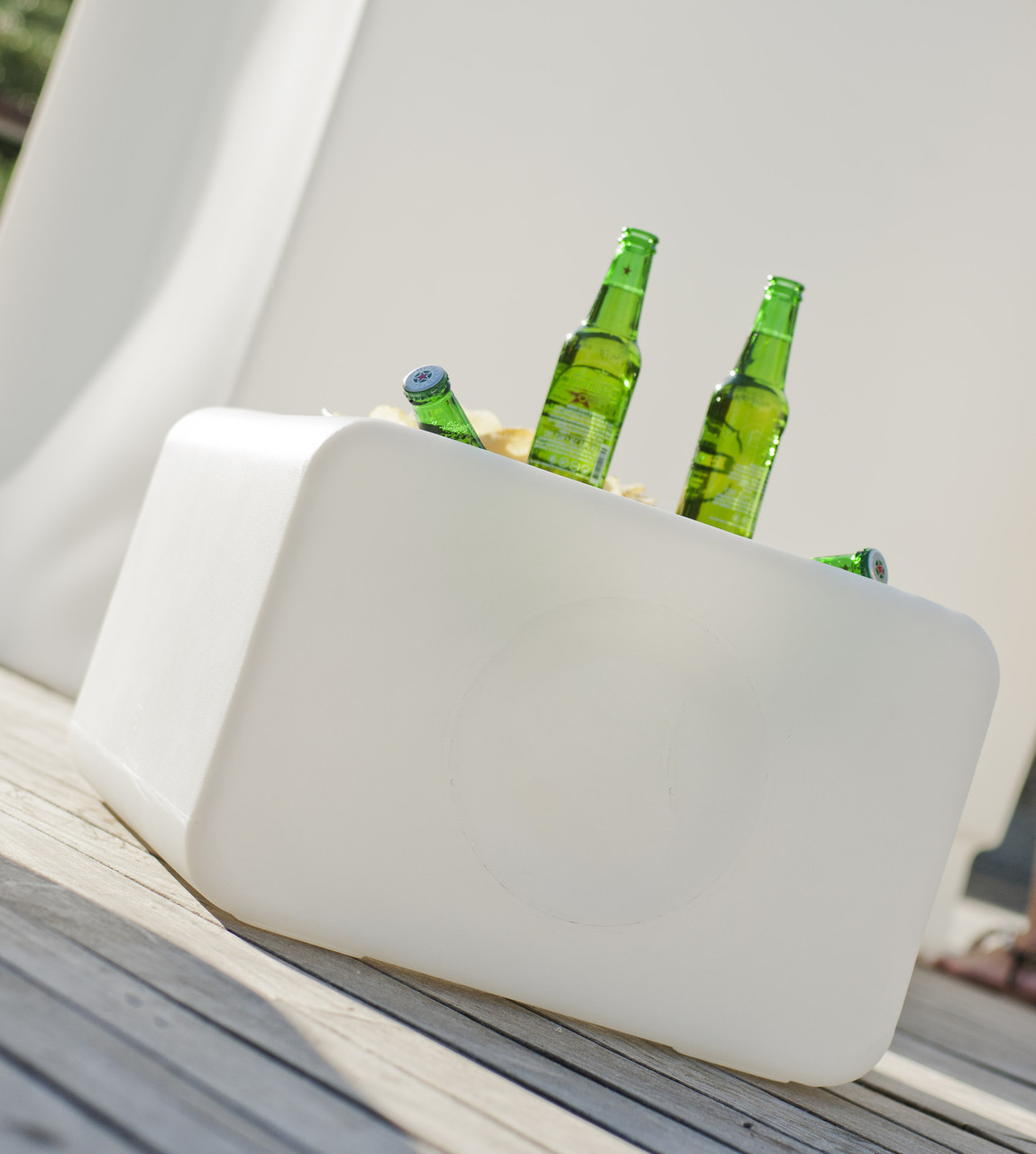 3202 TARIDA TAB 30 Солнечный стол с подсветкой, белый Zuma Line