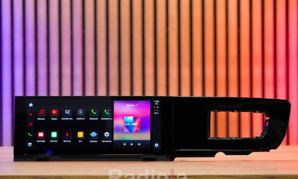 Монитор 11" для пассажира в Porsche Taycan 2019+