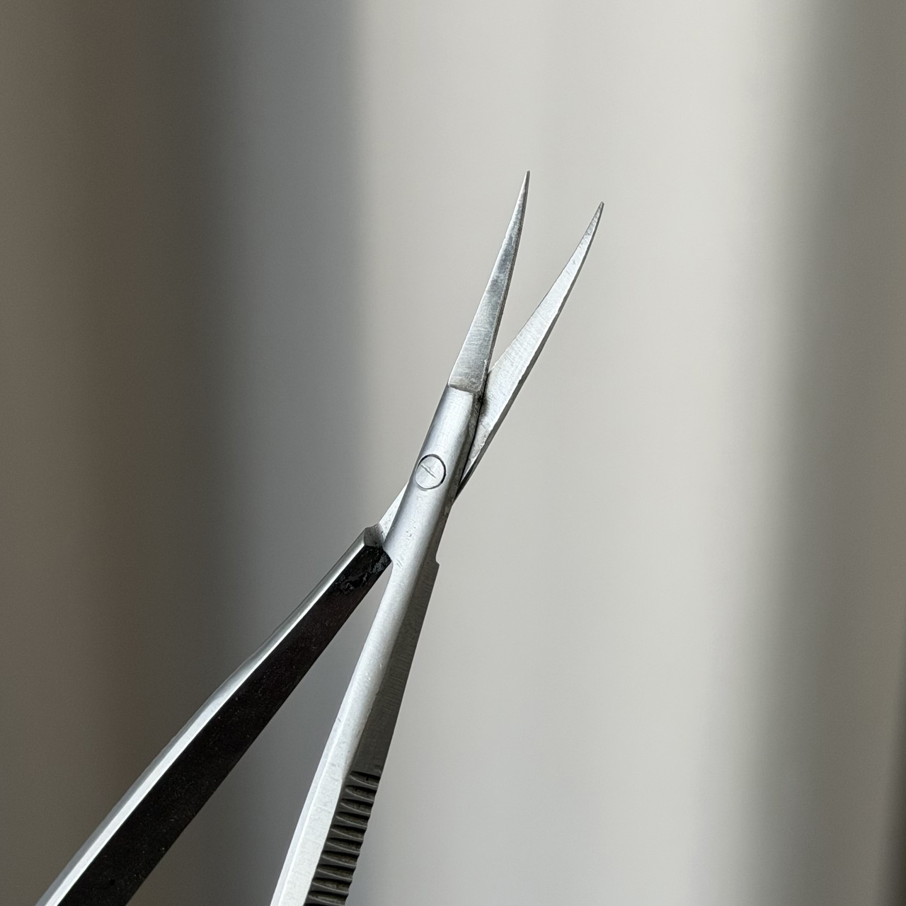 Твизер AimaQpro