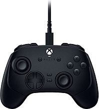 Геймпад Razer Wolverine V3 Tournament Edition (черный)
