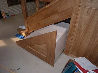 Лестница из дубового мебельного щита 25