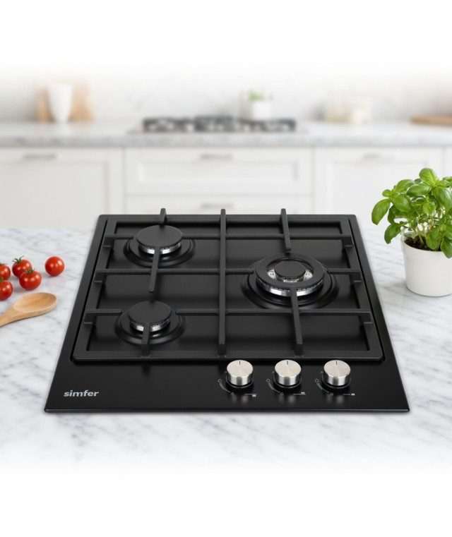 Встраиваемая газовая варочная панель Simfer H45V35B078 черного цвета на 3 конфорки шириной 45 см