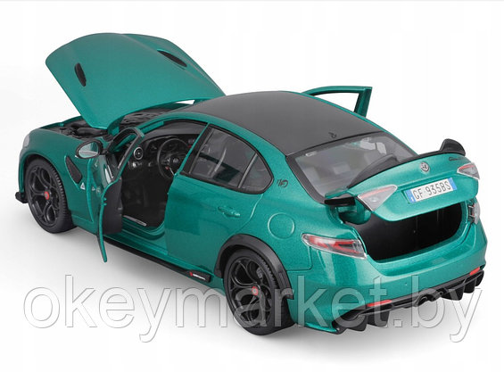 Металлическая машинка Bburago Alfa Romeo Giulia GTA, (1:18) , 18-11048 зеленый, фото 2