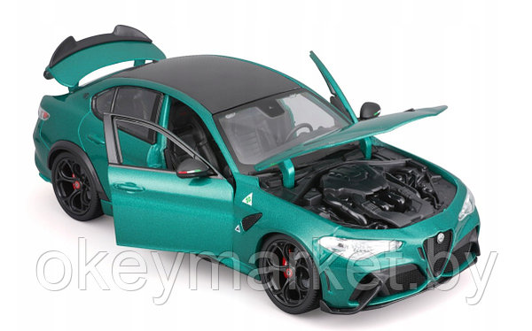 Металлическая машинка Bburago Alfa Romeo Giulia GTA, (1:18) , 18-11048 зеленый, фото 3