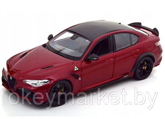 Металлическая машинка Bburago Alfa Romeo Giulia GTA, (1:18) , 18-11048 красный, фото 3