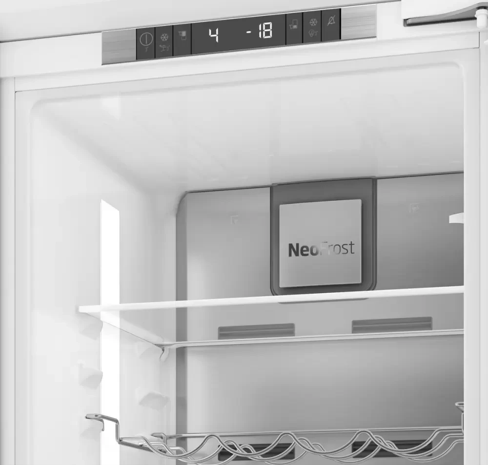 Встраиваемый холодильник BEKO BCNA275E3S