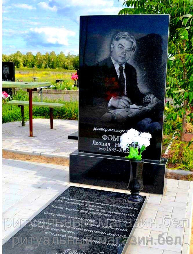 Памятник из гранита Образец формы 2А