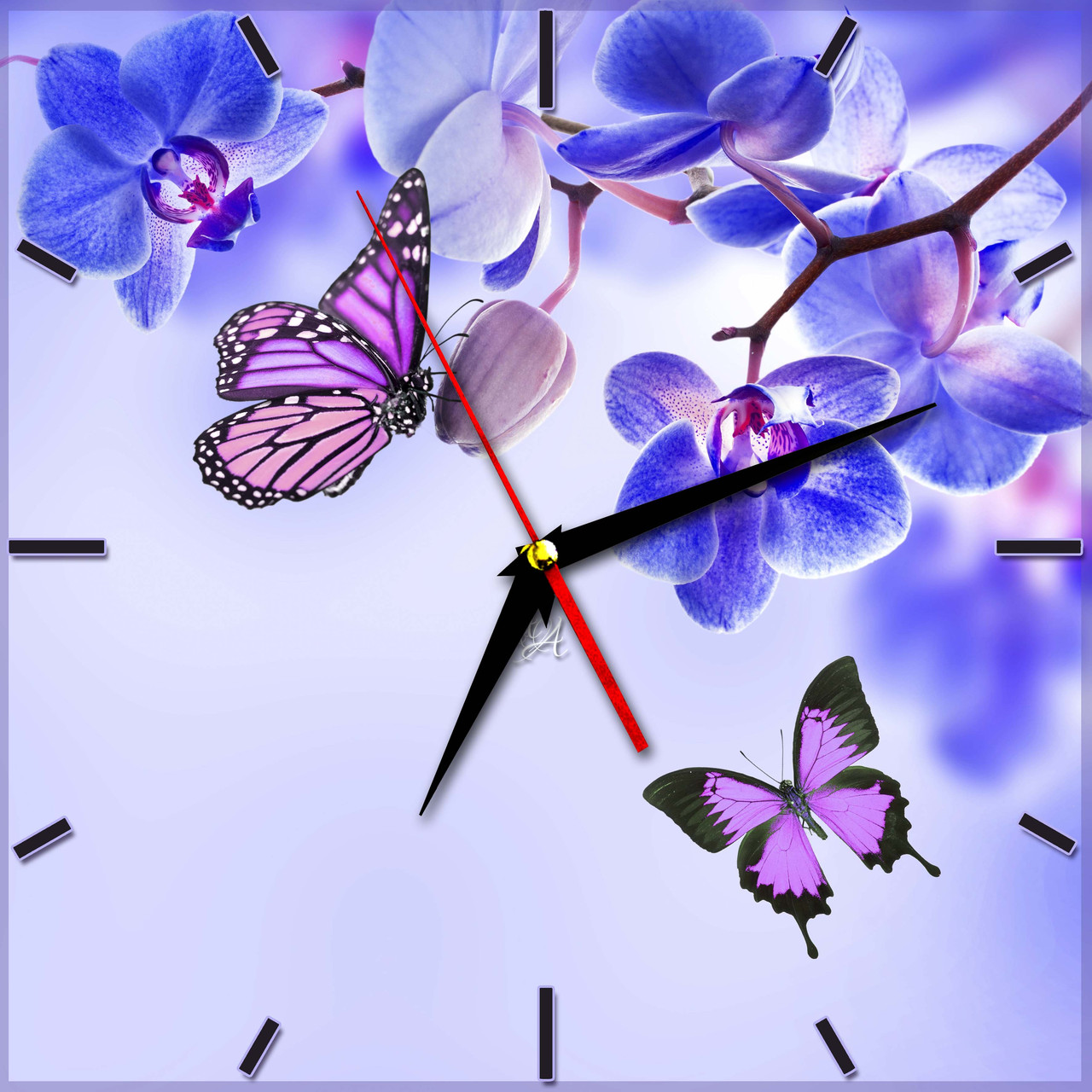 Настенные часы из стекла "Бабочки на синем" арт.2129