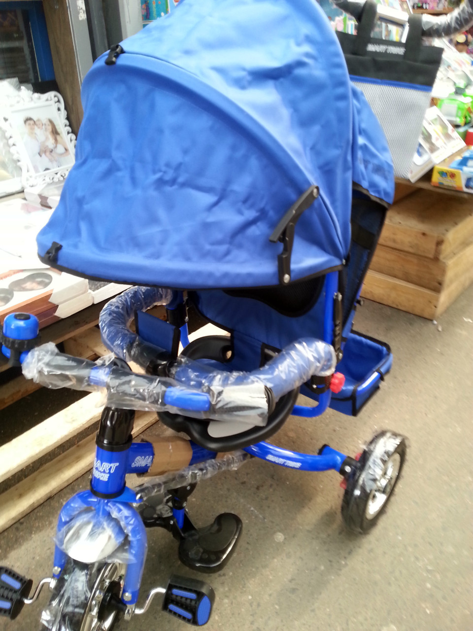 Детский трехколесный велосипед-коляска с надувными колесами - фото 1 - id-p37979458