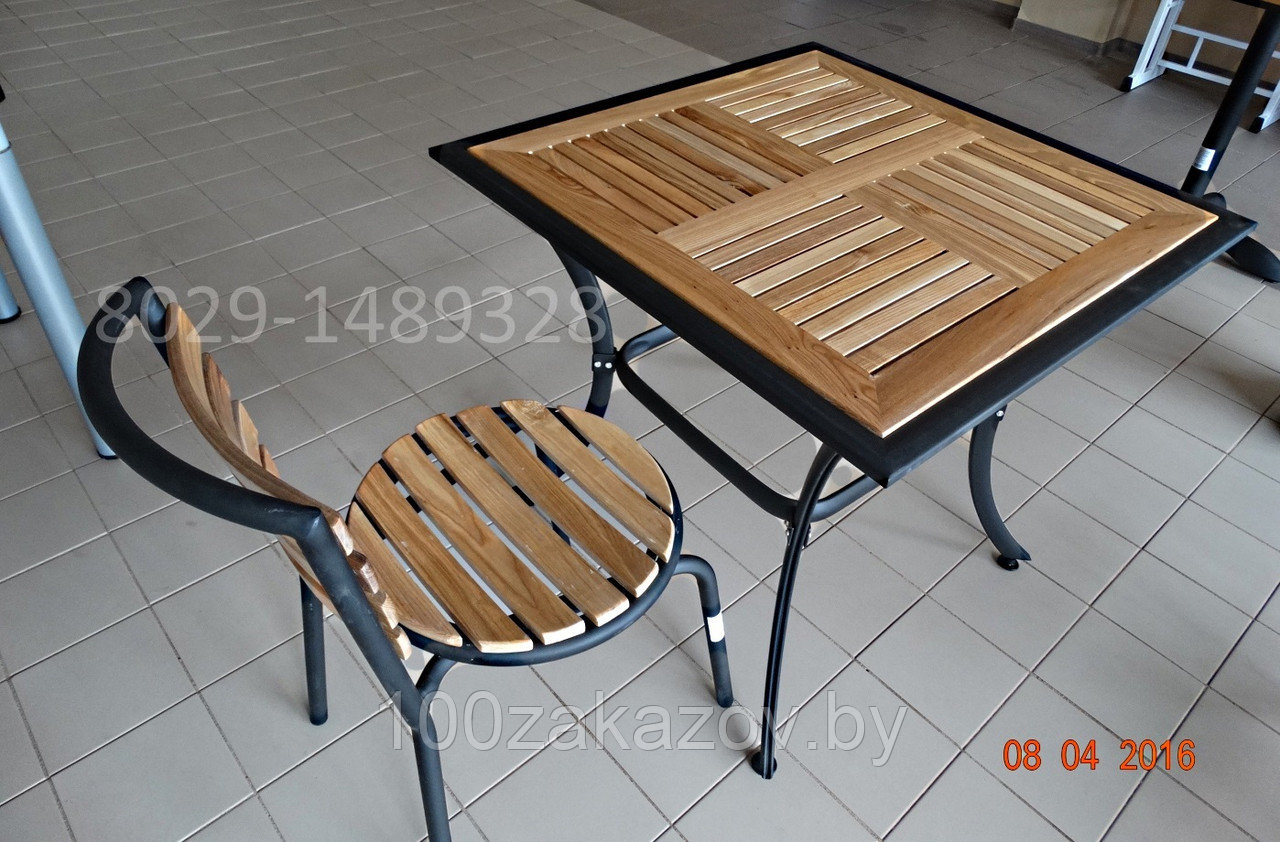 Стол и 2 стула. Мебель садовая. Комплект деревянной мебели.