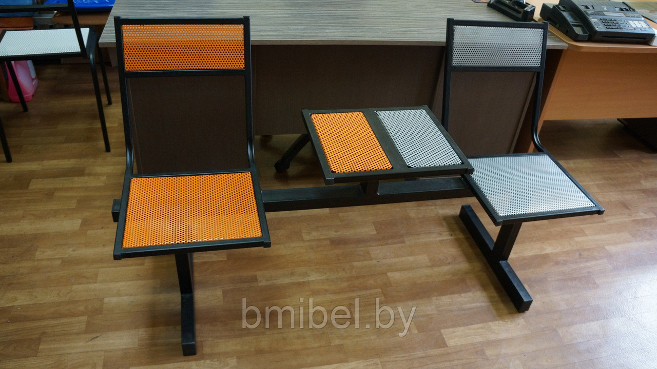 Скамейка металлическая перфорированная  со столиком секционная на 2 сидения