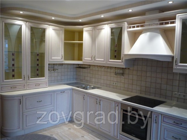 Белая угловая кухня из массива - фото 1 - id-p40151945