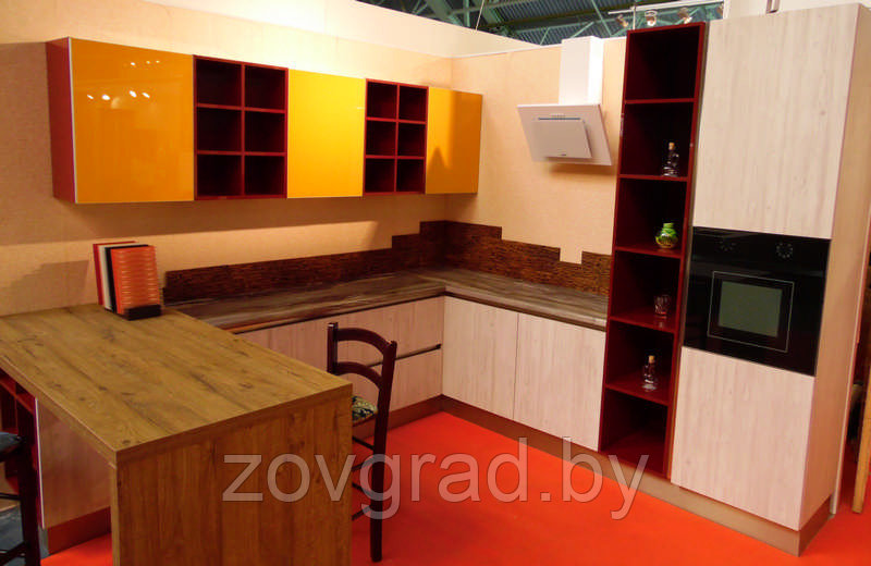 Угловая кухня с фасадами ЛДСП EGGER и волшебным уголком - фото 9 - id-p40355775