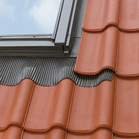 Водонепроницаемый оклад VELUX OPTIMA EWR для профилированных кровель 40415007 Водонепроницаемый оклад VELUX OPTIMA EWR для профилированных кровель