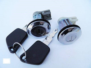 Личинка замка двери на Peugeot 405, Peugeot 205, Peugeot 309. Новая!