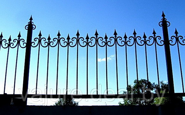 Забор металлический №17 - фото 1 - id-p42778408