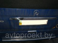 Хромированная накладка на задний бампер Mercedes-benz VITO 639