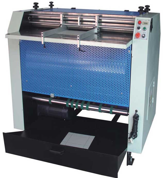 CB-1200 фрезировальная машина для картона с ручным самонакладом