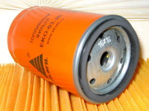 Фильтр топливный КАМАЗ,ПАЗ тонкой очистки (дв.CUMMINS EQB 140-20,180-20,210-20) ЭКОФИЛ - фото 1 - id-p19030159
