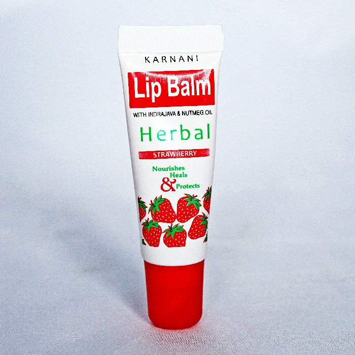Бальзам для губ Клубника (Karnani Lip Balm Herbal Strawberry), 10 г - аюрведический - фото 1 - id-p45199244