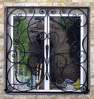 Решетки на окна ажурные кованые модель 145