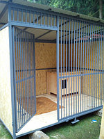 Вольер для собаки с будкой, размер 3*2метра; зашивка стен- OSB- панели, толщиной 10 мм.