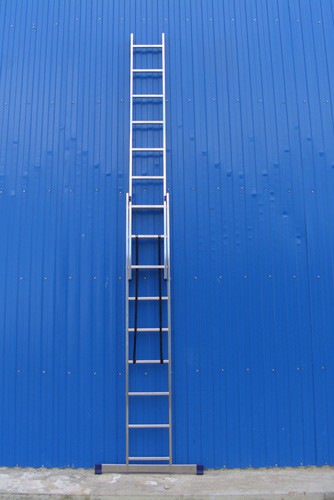 Лестницы двухсекционные универсальные алюминиевые, высотой от 1,67 до 9,27 м. (ALUMET) - фото 3 - id-p1718244
