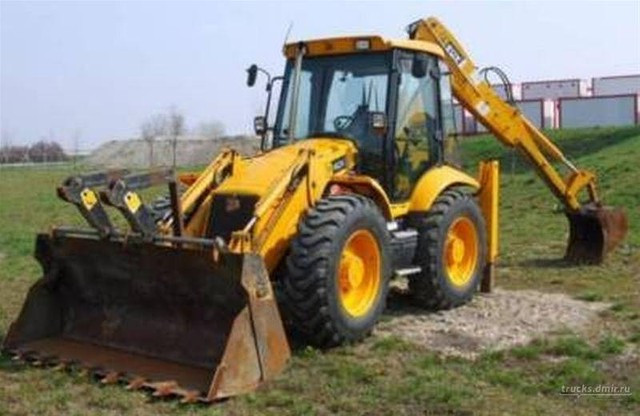 Услуги экскаватора-погрузчика JCB 4CX