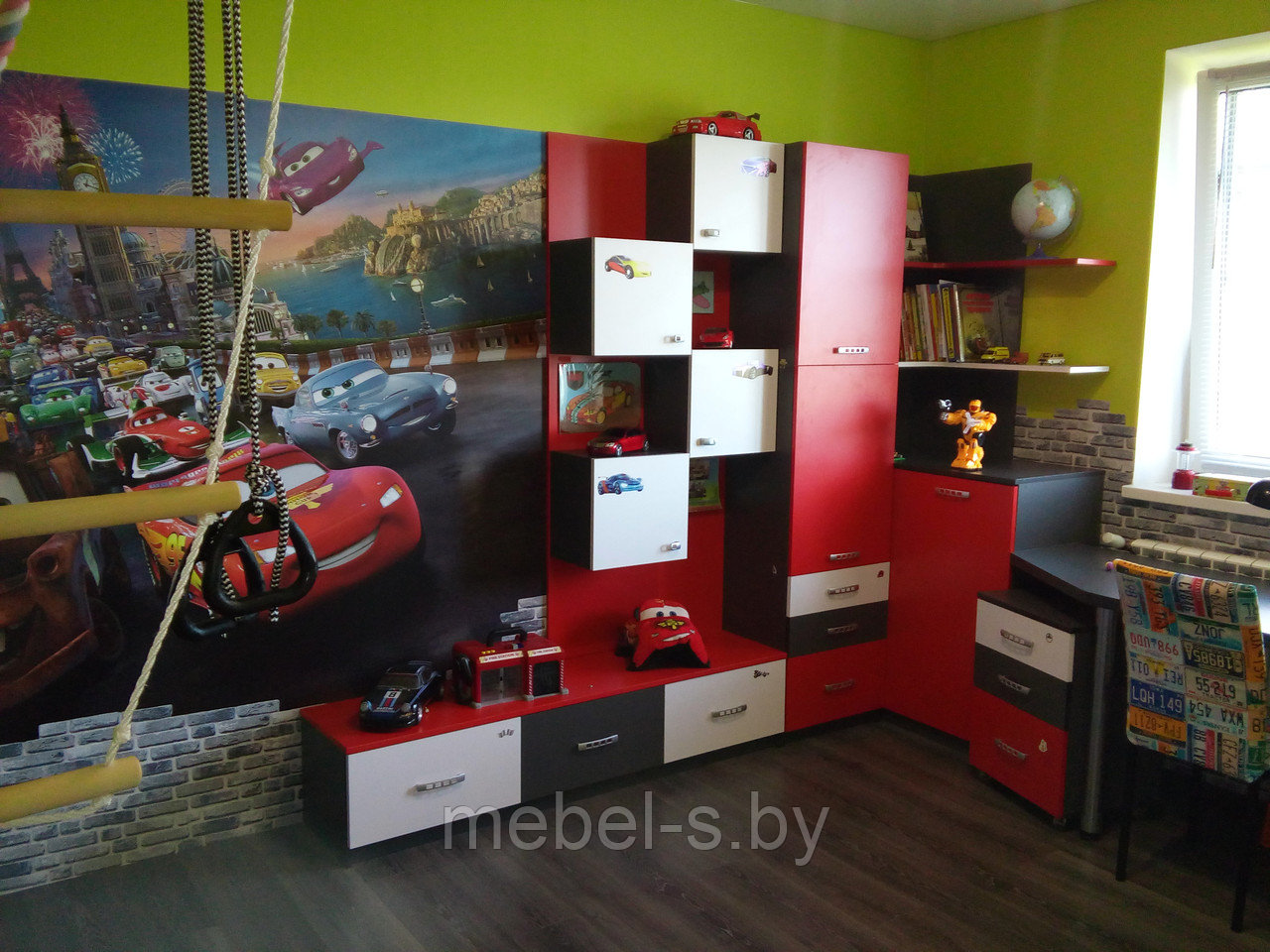 Мебель для мальчика "Гонки"