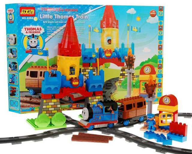 Паровозик Томас и друзья 8288 C железная дорога конструктор 79 дет, аналог Лего дупло, со светом и музыкой