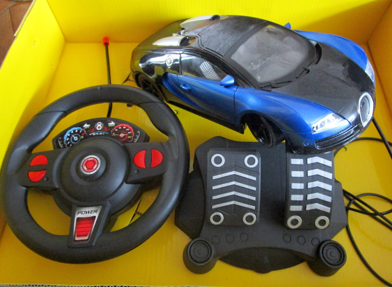 Машинка на радиоуправлении Bugatti Veyron Бугатти Вейрон с рулем и педалями свет., акум. - фото 1 - id-p6743477