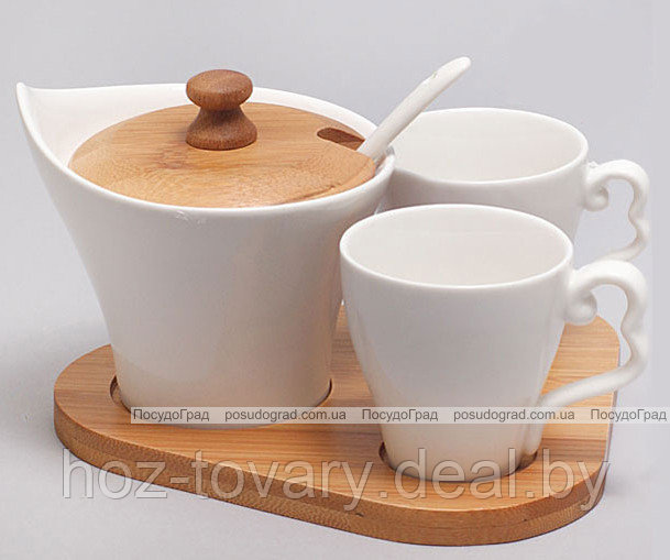 Набор фарфоровых  чашек и сахарница с ложкой на бамбуковой подставке арт. 2640145