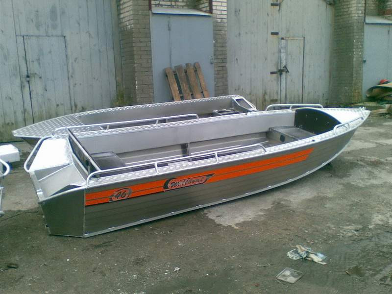 Лодка Алюминиевая Wellboat-42NexT консоль - фото 3 - id-p3607784
